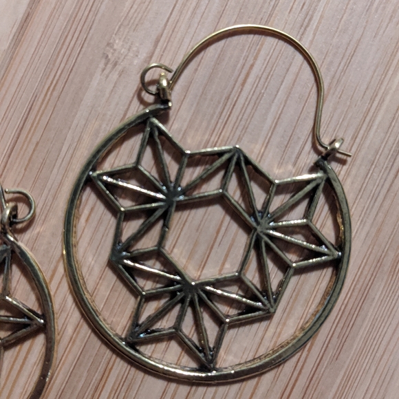 Geometric Earrings - Picture 4 of 4